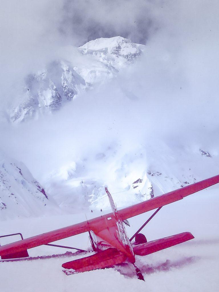 Cessna 185 crash at Basecamp in 1989